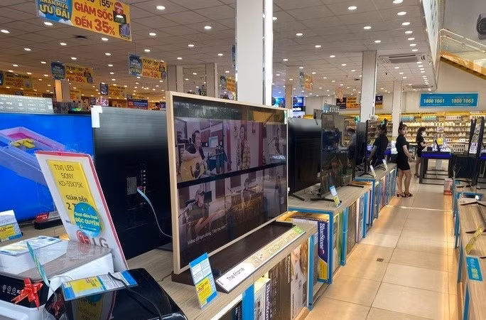 Tại sao người Việt chưa mua tivi nhiều dịp World Cup này?