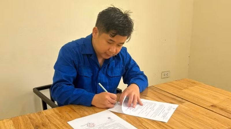 Khởi tố Hà Văn Hiếu lừa đảo hơn 1,8 tỷ đồng qua tín dụng online