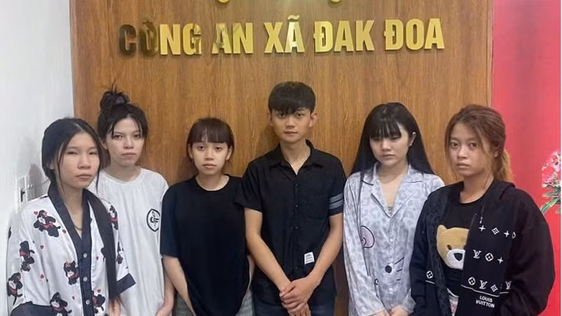 Công an triệt phá điểm sử dụng ma túy của nhóm trẻ tuổi ở Gia Lai