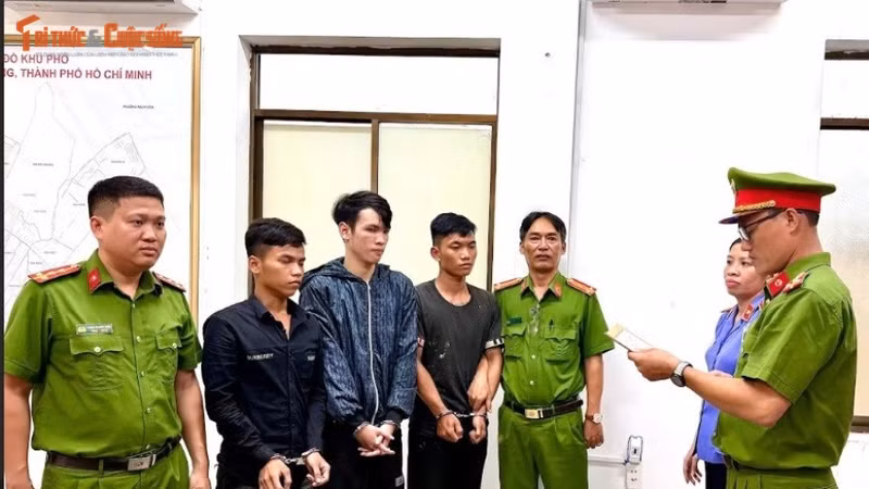 Công an TP HCM triệt phá nhóm gây rối, tấn công người dân