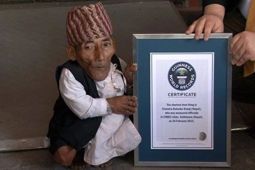 Những cá nhân nhỏ bé gây ấn tượng lớn trong lịch sử Guinness