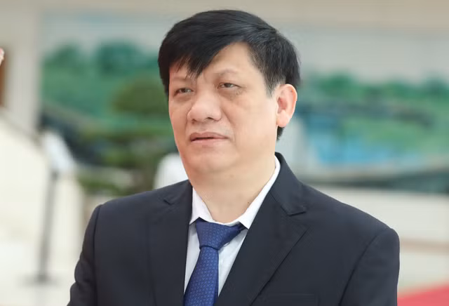 Chan dung 27 can bo cap cao bi ky luat 6 thang dau nam 2022