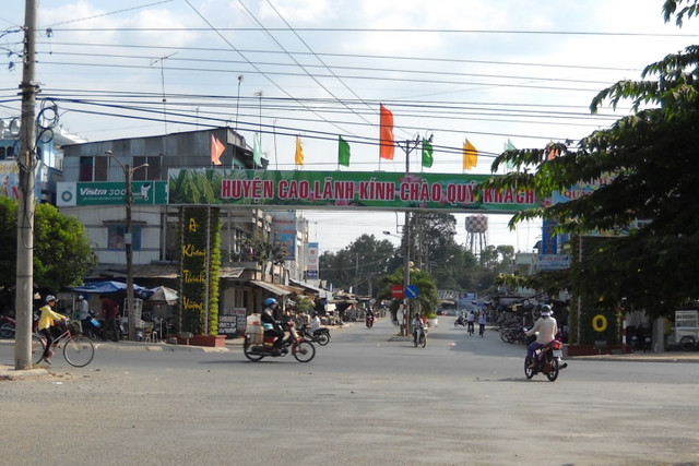 Dong Thap: Nang luc lien danh Tay Nam - Dai Phat trung goi thau Duong Bo dong kenh Ky Son-Hinh-2