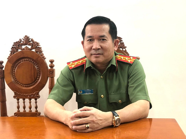 Chân dung thiếu tướng Đinh Văn Nơi - Giám đốc Công an Quảng Ninh - Hình 2 Chan dung thieu tuong Dinh Van Noi - Giam doc Cong an Quang Ninh-Hinh-2