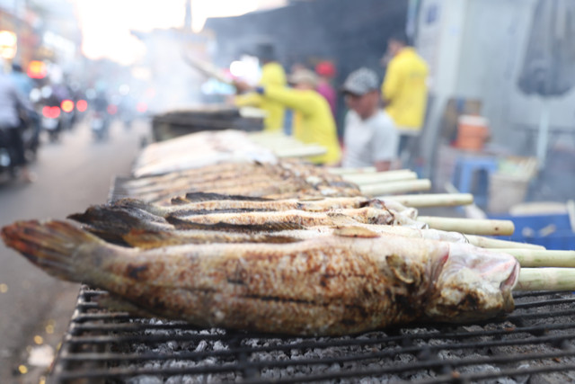 Pho ca loc nuong tap nap nguoi ngay via Than Tai-Hinh-2