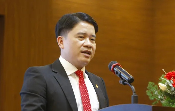 Quan lộ Phó Chủ tịch Quảng Nam Trần Văn Tân vừa bị khởi tố - Hình 2 Quan lo Pho Chu tich Quang Nam Tran Van Tan vua bi khoi to-Hinh-2