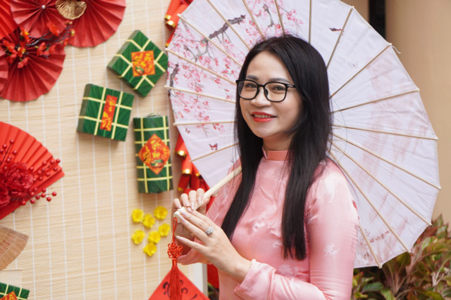 Ruc ro sac xuan ben trong cac toa an tai TP HCM-Hinh-7