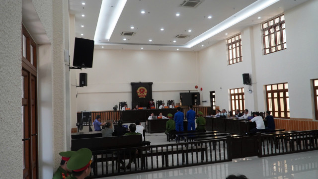 Cựu thượng úy Công an Bình Thuận lĩnh 9 năm tù vì dùng nhục hình - Hình 2 Cuu thuong uy Cong an Binh Thuan linh 9 nam tu vi dung nhuc hinh-Hinh-2