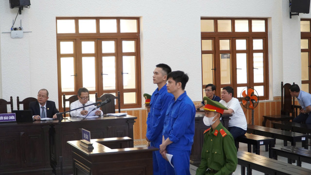 Cựu thượng úy Công an Bình Thuận lĩnh 9 năm tù vì dùng nhục hình Cuu thuong uy Cong an Binh Thuan linh 9 nam tu vi dung nhuc hinh