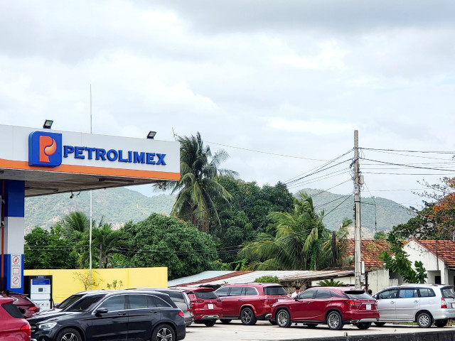 Khanh Hoa: Xa Tram thu phi Cam Thinh do luong xe un u dai hon 5 cay so-Hinh-8