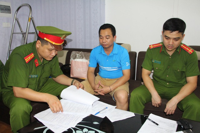 Chi tiết những chuồng bò giá 236 triệu đồng gây sốc ở Nghệ An - Hình 2 Chi tiet nhung chuong bo gia 236 trieu dong gay soc o Nghe An-Hinh-2