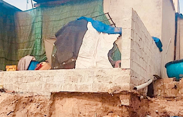 Biển Phan Thiết sạt lở nghiêm trọng Bien Phan Thiet sat lo nghiem trong