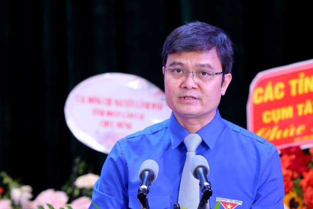 Biết gì về tân Bí thư thứ Nhất Trung ương Đoàn Bùi Quang Huy? - Hình 3 Biet gi ve tan Bi thu thu Nhat Trung uong Doan Bui Quang Huy?-Hinh-3