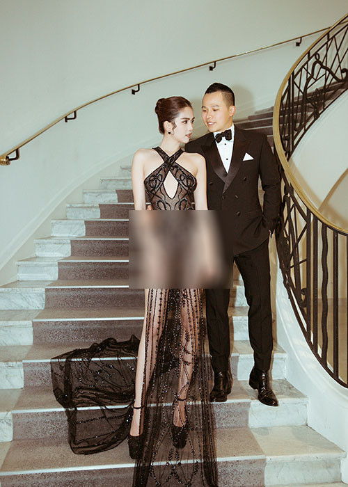 Hình ảnh Ngọc Trinh mặc hở bạo tại sự kiện quốc tế khiến không ít người lắc đầu ngán ngẩm.