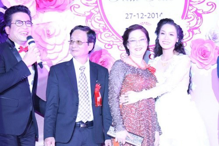 Nhật Kim Anh kết hôn với doanh nhân Bửu Lộc vào năm 2014. Theo nữ diễn viên, cô và chồng âm thầm ly hôn vào năm 2016. Ảnh: Zing