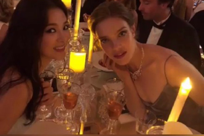 Nữ diễn viên xứ Hàn hội ngộ các mỹ nhân Hollywood Natalia Vodianova, Natalie Portman.