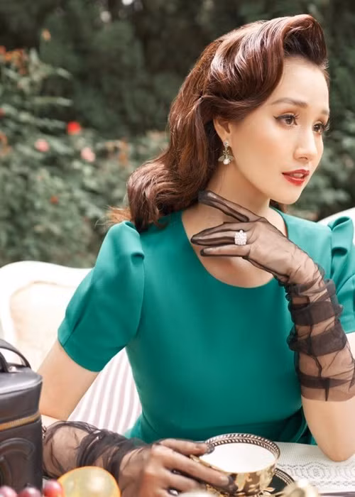 Vai diễn trong “Chồng cũ, vợ cũ, người yêu cũ” đánh dấu sự trở lại của Lã Thanh Huyền sau 2 năm vắng bóng màn ảnh nhỏ từ vai diễn trong bộ phim "Tình yêu và tham vọng".