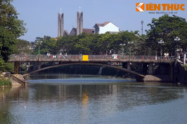 Điều tuyệt vời của 4 dòng sông nổi tiếng xứ Huế - Hình 13 Dieu tuyet voi cua 4 dong song noi tieng xu Hue-Hinh-13