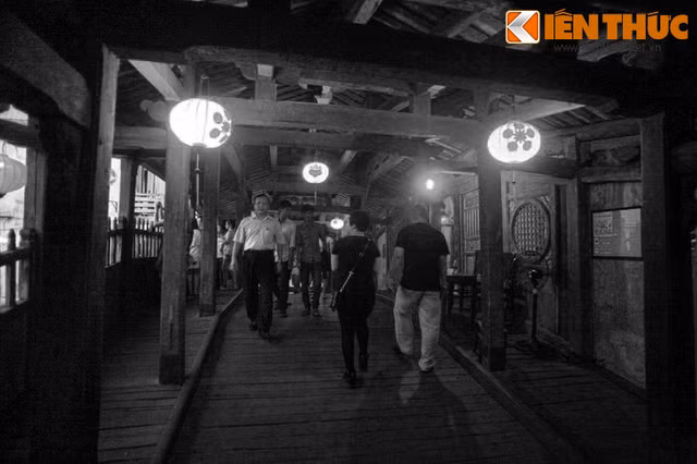 Chuyện kể kỳ dị ít ai hay về Chùa Cầu nổi tiếng Hội An - Hình 8 Chuyen ke ky di it ai hay ve Chua Cau noi tieng Hoi An-Hinh-8