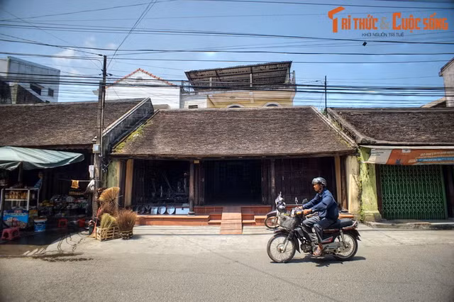 Khám phá ba khu 'phố Ta, phố Tàu, phố Tây' thú vị ở Cố đô Huế - Hình 2 Kham pha ba khu 'pho Ta, pho Tau, pho Tay' thu vi o Co do Hue-Hinh-2