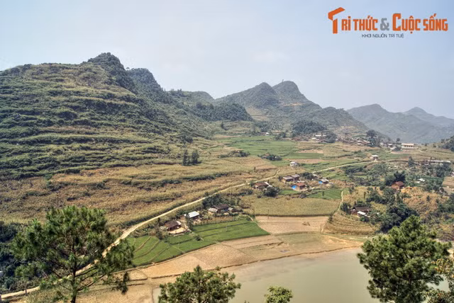 Đến Hà Giang không thể bỏ qua những địa cứ tuyệt đẹp này - Hình 8 Den Ha Giang khong the bo qua nhung dia cu tuyet dep nay-Hinh-8
