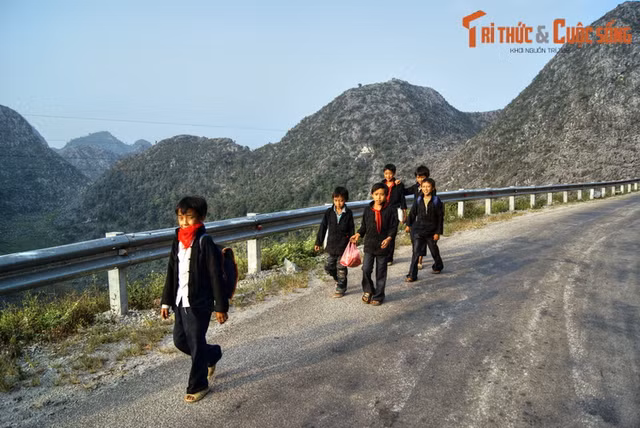Sửng sốt với những cảnh quan kỳ vĩ của Hà Giang - Hình 7 Sung sot voi nhung canh quan ky vi cua Ha Giang-Hinh-7
