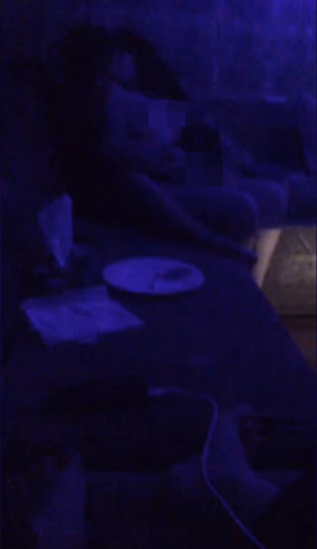 Sài Gòn còn bao nhiêu tụ điểm massage, karaoke kích dục cần truy quyét? - Hình 20 Sai Gon con bao nhieu tu diem massage, karaoke kich duc can truy quyet?-Hinh-20