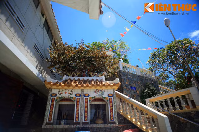 Bí mật bên trong những địa điểm linh thiêng nhất Vũng Tàu - Hình 12 Bi mat ben trong nhung dia diem linh thieng nhat Vung Tau-Hinh-12