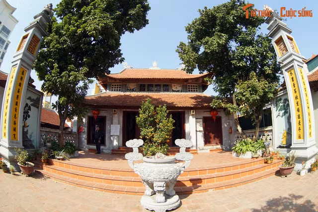 Kham pha 5 dia diem tam linh noi tieng gan voi dao Lao o Ha Noi-Hinh-14