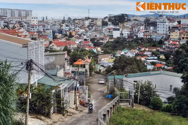 Khám phá vẻ đẹp khác lạ của “nhà bậc thang” ở Đà Lạt - Hình 12 Kham pha ve dep khac la cua “nha bac thang” o Da Lat-Hinh-12
