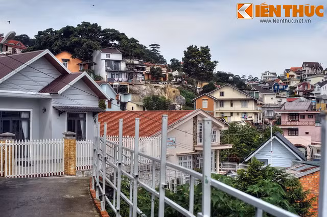 Khám phá vẻ đẹp khác lạ của “nhà bậc thang” ở Đà Lạt - Hình 5 Kham pha ve dep khac la cua “nha bac thang” o Da Lat-Hinh-5