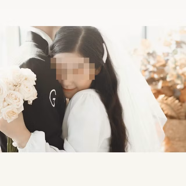 Tin mới nhất vụ hotgirl lễ tân lộ clip quan hệ cùng bạn trai ở cầu thang - Hình 12 Tin moi nhat vu hotgirl le tan lo clip quan he cung ban trai o cau thang-Hinh-12