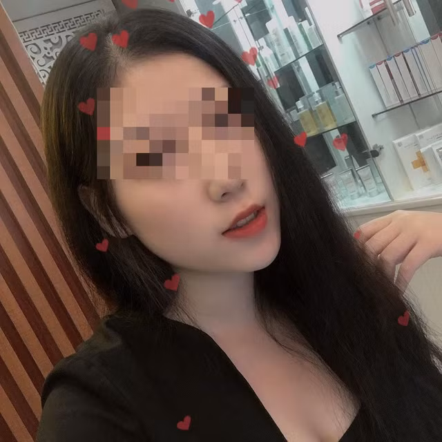 Tin mới nhất vụ hotgirl lễ tân lộ clip quan hệ cùng bạn trai ở cầu thang - Hình 22 Tin moi nhat vu hotgirl le tan lo clip quan he cung ban trai o cau thang-Hinh-22