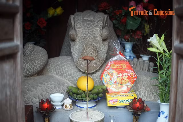 Khám phá tượng rồng tâm trạng phẫn uất ngàn tuổi độc nhất Việt Nam - Hình 3 Kham pha tuong rong tam trang phan uat ngan tuoi doc nhat Viet Nam-Hinh-3