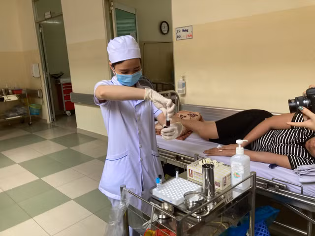 Bộ Y tế cảnh báo cúm mùa có xu hướng tăng trong thời điểm giao mùa Bo Y te canh bao cum mua co xu huong tang trong thoi diem giao mua