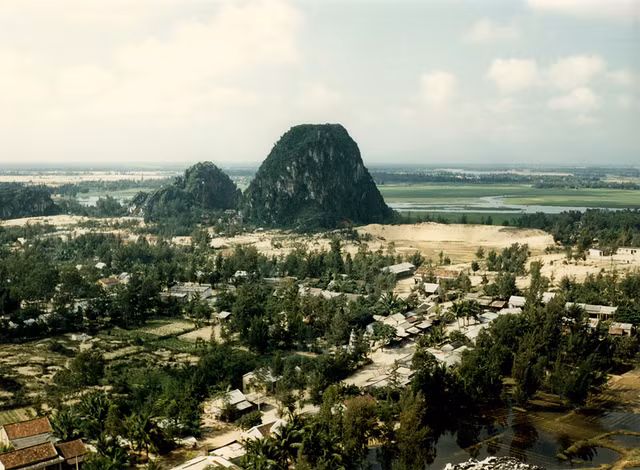 Anh doc la ve mien Trung - Tay Nguyen nam 1986-Hinh-5