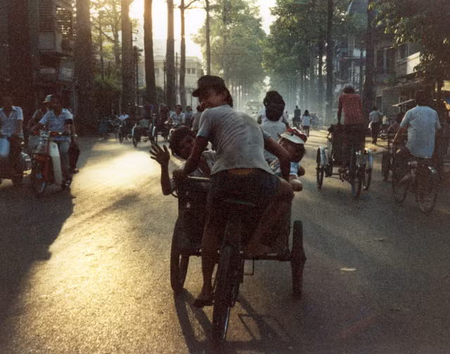 Trải nghiệm giao thông đặc sắc ở TP. HCM năm 1988 - Hình 6 Trai nghiem giao thong dac sac o TP. HCM nam 1988-Hinh-6