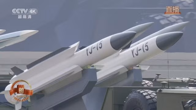 article-6989f94bf13a00-26719931.jpg