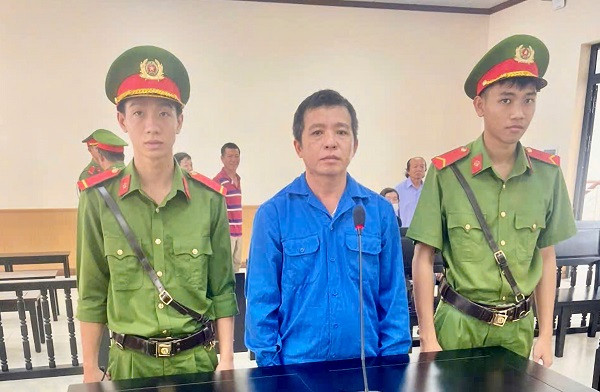 Dung dien bay chuot dan den chet nguoi