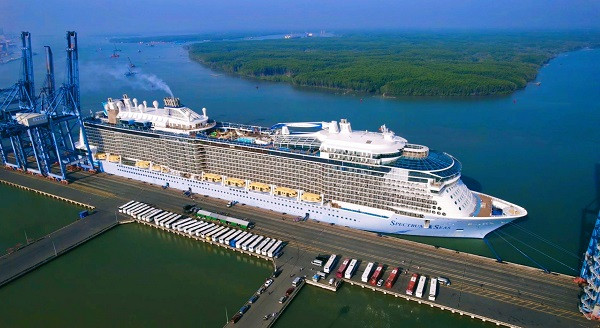 Siêu tàu du lịch Spectrum of the Seas top 10 thế giới đến Bà Rịa – Vũng Tàu Sieu tau du lich Spectrum of the Seas top 10 the gioi den Ba Ria – Vung Tau
