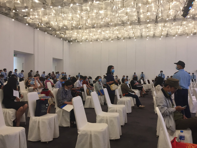 Quyền Tổng giám đốc Eximbank nói về ĐHCĐ lần 2 bất thành: Nhiều việc lực bất tòng tâm - Hình 3 Quyen Tong giam doc Eximbank noi ve DHCD lan 2 bat thanh: Nhieu viec luc bat tong tam-Hinh-3
