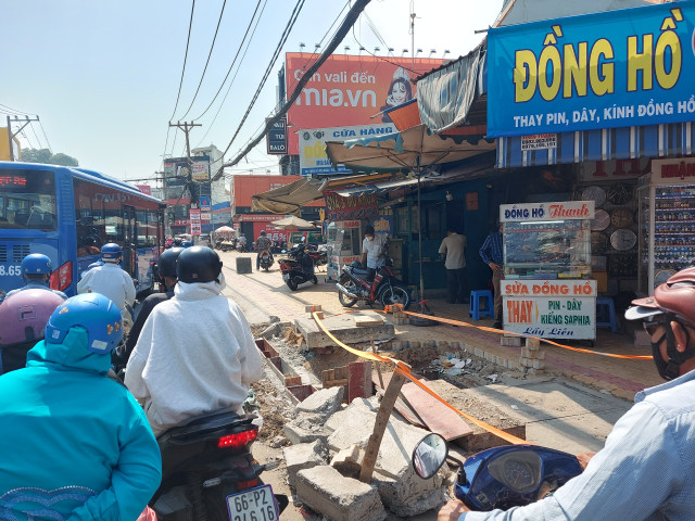 Công trình xây dựng hệ thống thoát nước đường Võ Văn Ngân hiện ra sao? - Hình 13 Cong trinh xay dung he thong thoat nuoc duong Vo Van Ngan hien ra sao?-Hinh-13