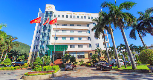 Lãnh đạo Phú Tài bị phạt do bán "chui" cổ phiếu PTB Lanh dao Phu Tai bi phat do ban