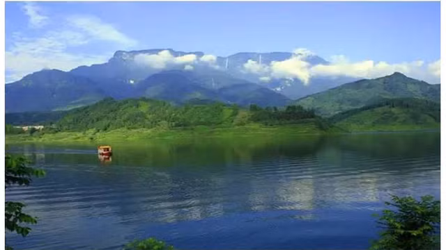 4 dia danh ky bi nhat Trung Quoc, neu di lac co the se khong quay tro lai-Hinh-9