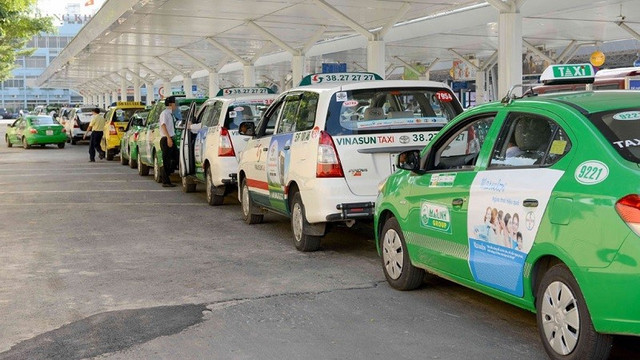 So găng kế hoạch 2023 của Vinasun và Mai Linh So gang ke hoach 2023 cua Vinasun va Mai Linh