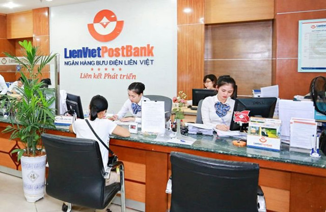 Ngân hàng Liên Việt: Năm của những dang dở, cổ phiếu èo uột, vốn hoá 'bay hơi' - Hình 2 Ngan hang Lien Viet: Nam cua nhung dang do, co phieu eo uot, von hoa 'bay hoi'-Hinh-2
