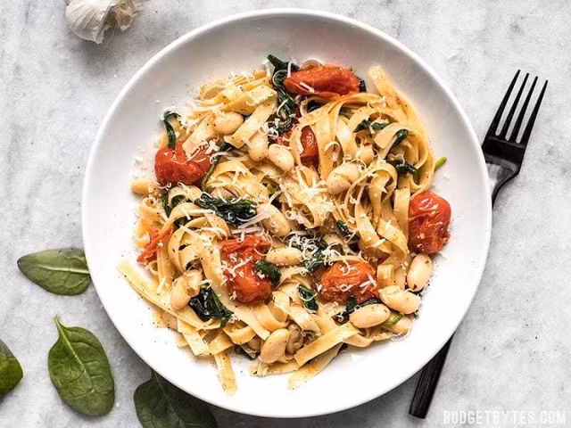 Thuong thuc nhung mon mi ngon nuc tieng tren khap the gioi-Hinh-9