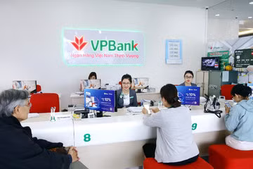 CEO Nguyen Duc Vinh: VPBank co the hoan thanh ke hoach kinh doanh ngay trong thang 11