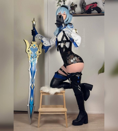 Phong cach cosplay tao bao, nu game thu khien nguoi xem hop hon-Hinh-6