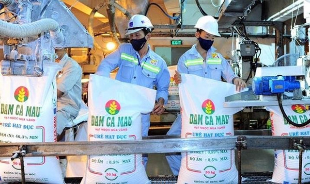 Đạm Cà Mau (DCM) bị phạt vi phạm về thuế hơn 6 tỷ đồng Dam Ca Mau (DCM) bi phat vi pham ve thue hon 6 ty dong